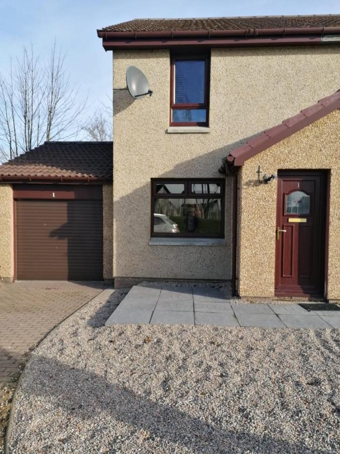 1 Fulmar Road**Next To West Beach And Golf Course Villa Lossiemouth Eksteriør billede